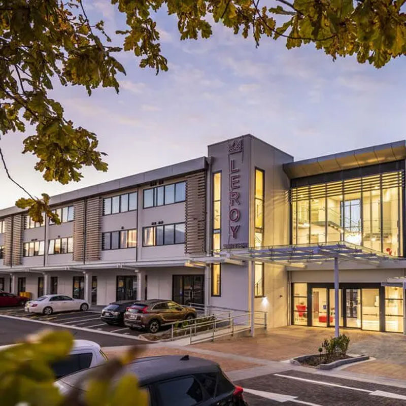 حول ايستون تجهيزات الفنادق