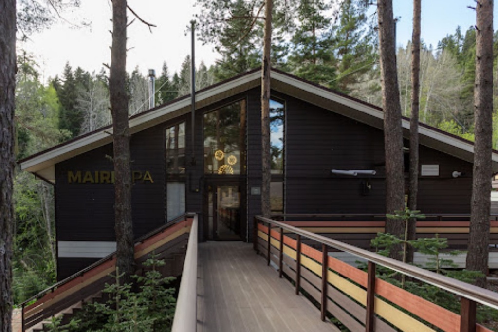 فندق ميري بارك