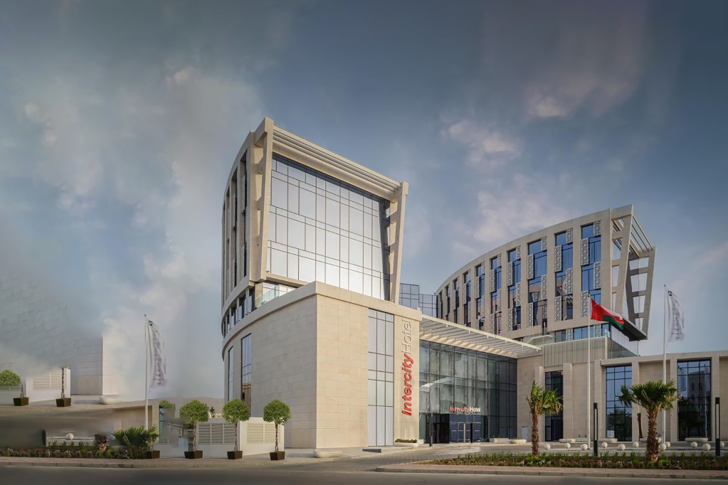 فندق إنترسيتي مسقط